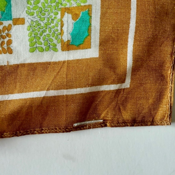 Vintage Scarf - Picture 4 of 4